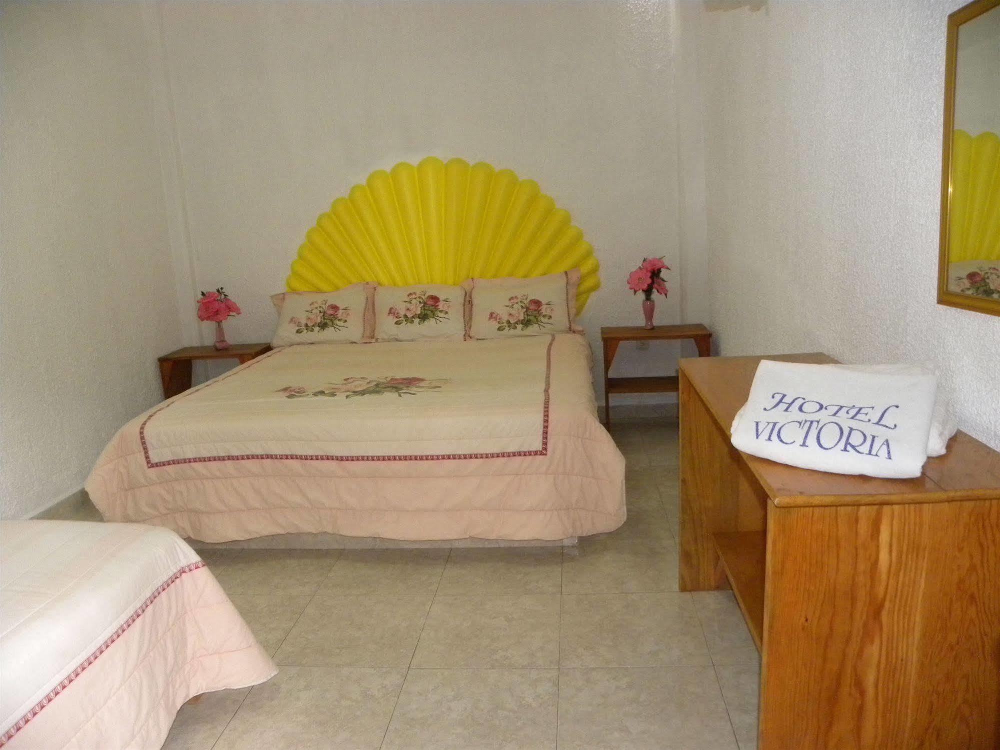 Hotel Victoria Zihuatanejo Exterior photo